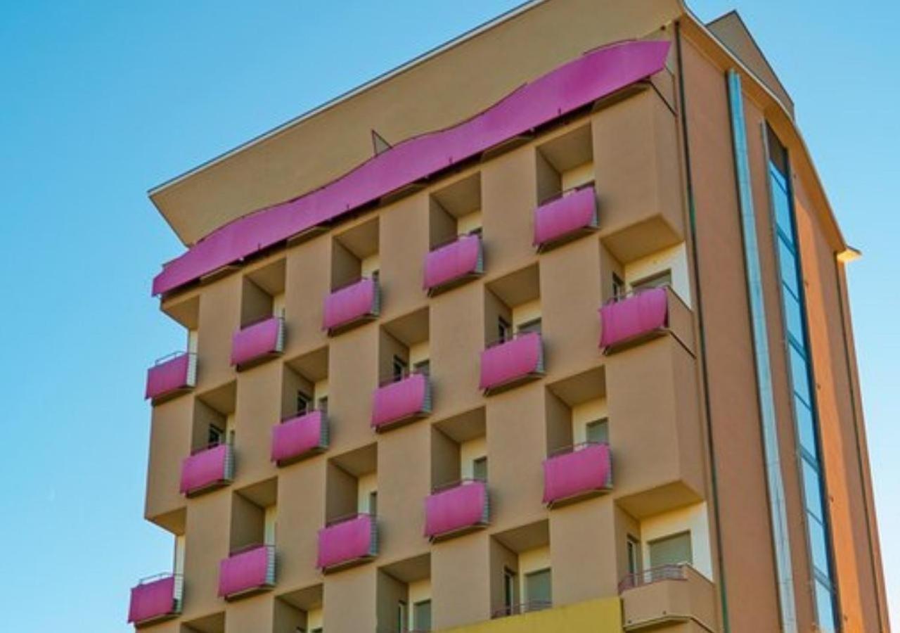 Hotel Atlantic Vista Mare Pesaro Exteriér fotografie