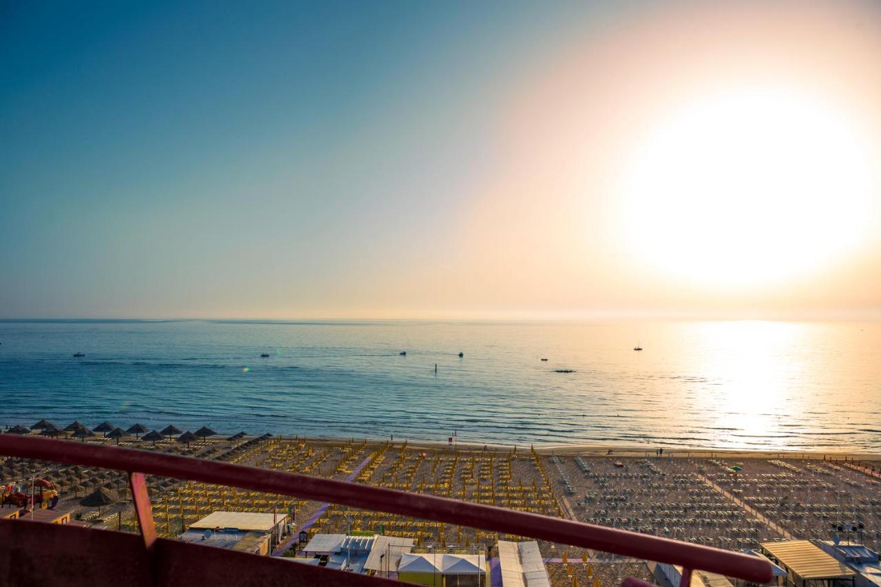 Hotel Atlantic Vista Mare Pesaro Exteriér fotografie