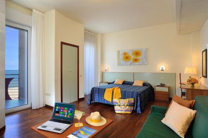 Hotel Atlantic Vista Mare Pesaro Exteriér fotografie