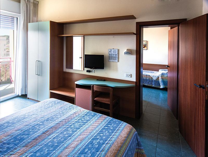 Hotel Atlantic Vista Mare Pesaro Exteriér fotografie