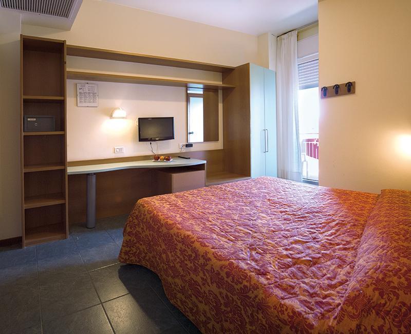 Hotel Atlantic Vista Mare Pesaro Exteriér fotografie